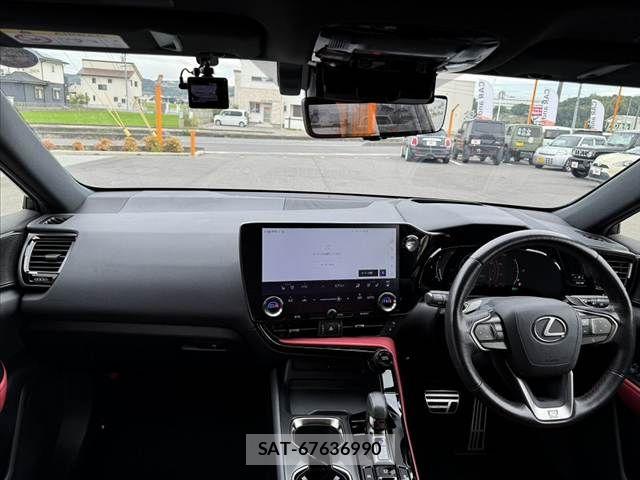Lexus NX 2023-01 8659984-1