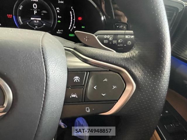 Lexus NX 2025-06 8666418-22