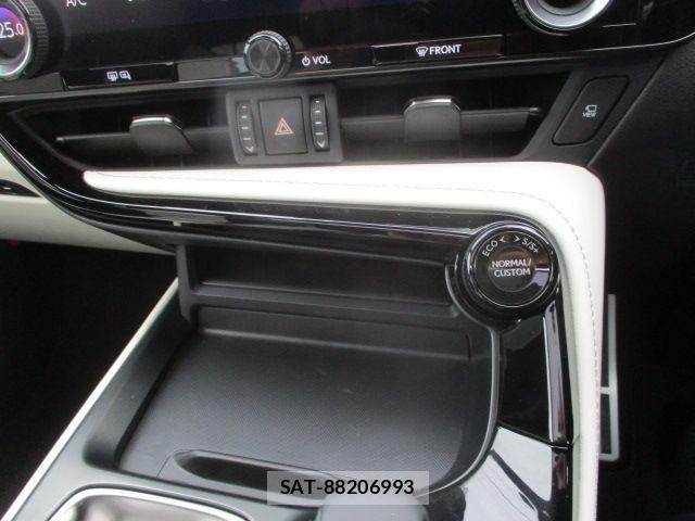 Lexus NX 2024-01 8743476-22
