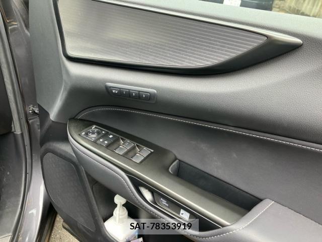 Lexus NX 2023-10 8743481-11