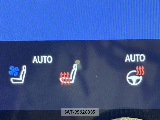Lexus NX 2025-01 8743475-15