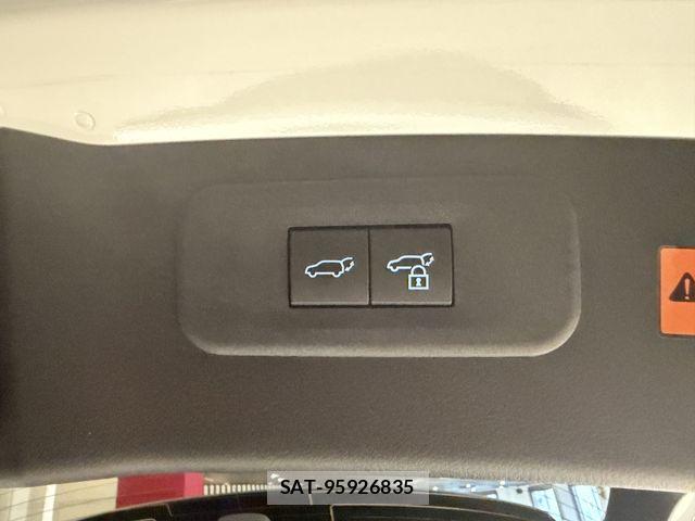 Lexus NX 2025-01 8743475-17