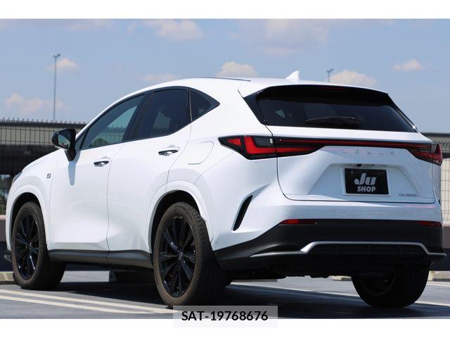 Lexus NX 2023-11 8743482-2