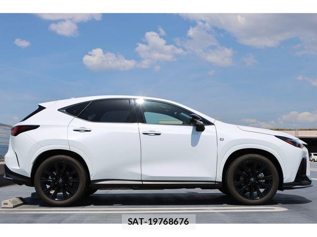 Lexus NX 2023-11 8743482-3