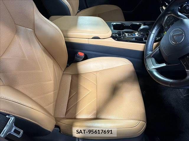Lexus NX 2023-08 8796498-10