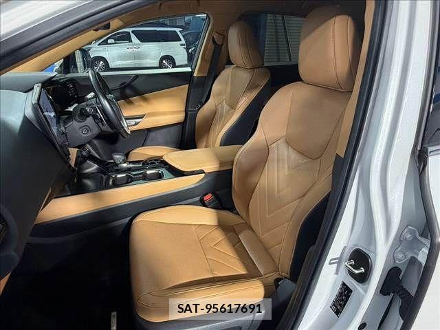 Lexus NX 2023-08 8796498-11