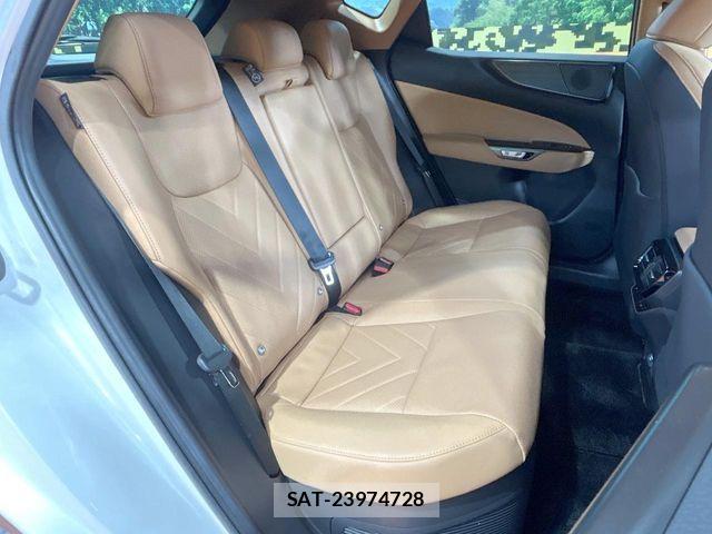 Lexus NX 2023-08 8796499-9