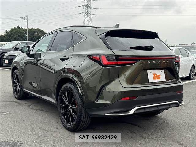Lexus NX 2023-10 8830007-12