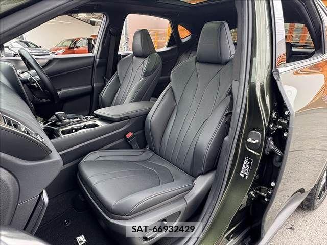Lexus NX 2023-10 8830007-16