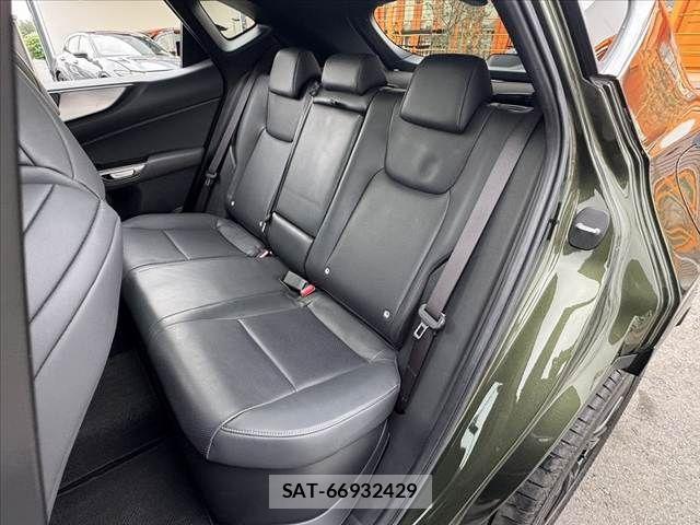 Lexus NX 2023-10 8830007-17