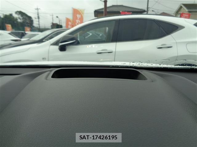 Lexus NX 2024-02 8830000-22