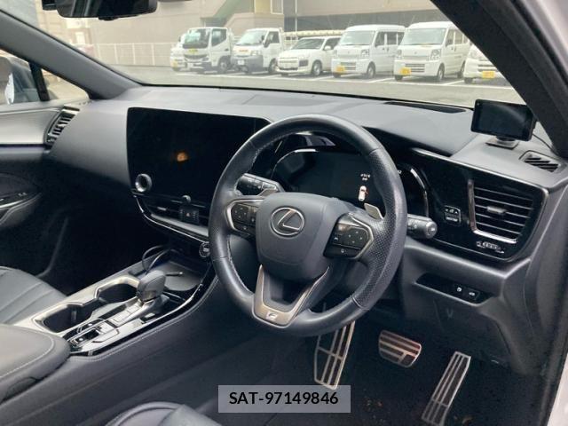 Lexus NX 2023-03 8829999-13