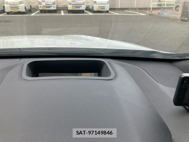 Lexus NX 2023-03 8829999-18