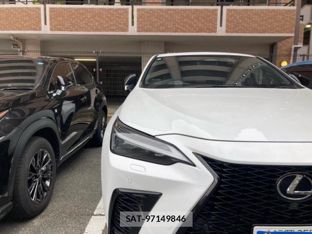 Lexus NX 2023-03 8829999-2