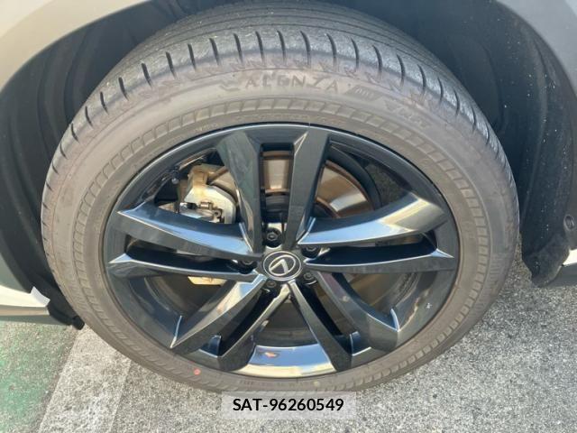 Lexus NX 2023-09 8830005-10
