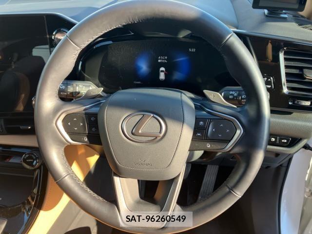 Lexus NX 2023-09 8830005-14