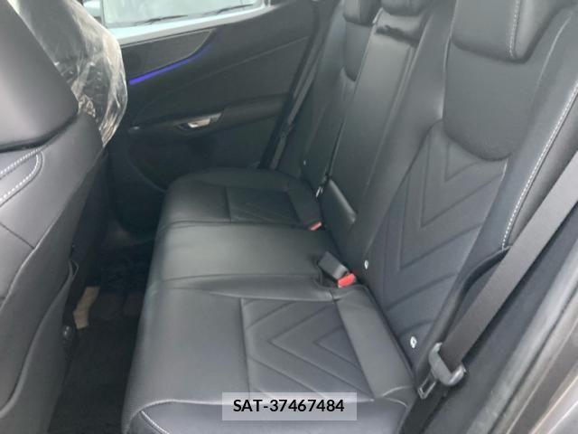 Lexus NX 2025-04 8830003-13