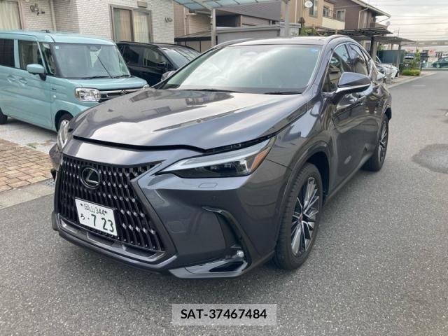Lexus NX 2025-04 8830003-1