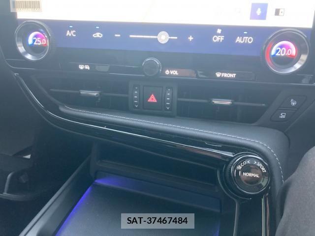 Lexus NX 2025-04 8830003-24