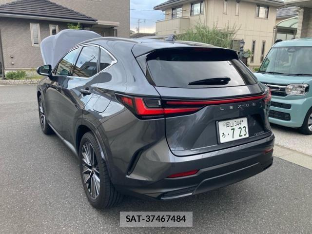 Lexus NX 2025-04 8830003-6