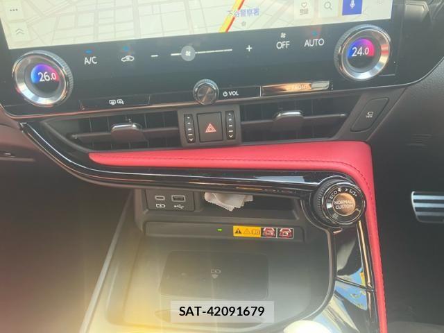 Lexus NX 2022-11 8849600-26