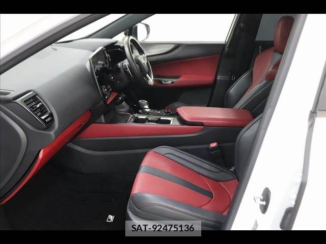 Lexus NX 2023-08 8880541-11