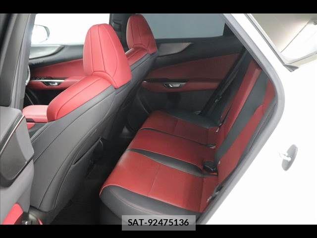 Lexus NX 2023-08 8880541-12