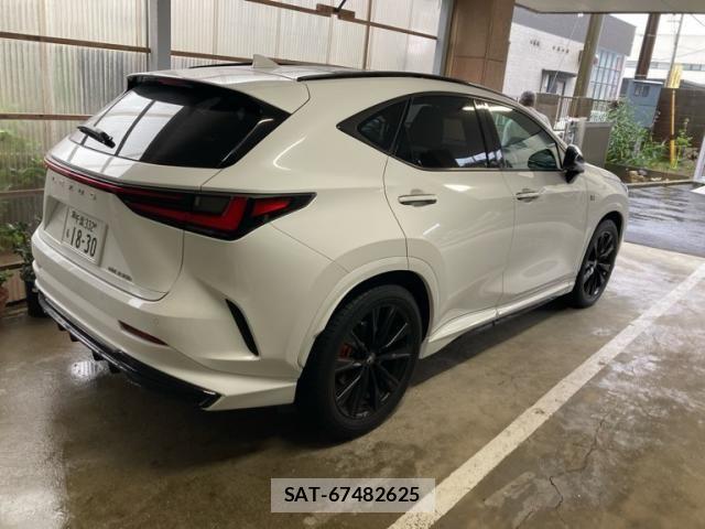 Lexus NX 2023-03 8880539-1