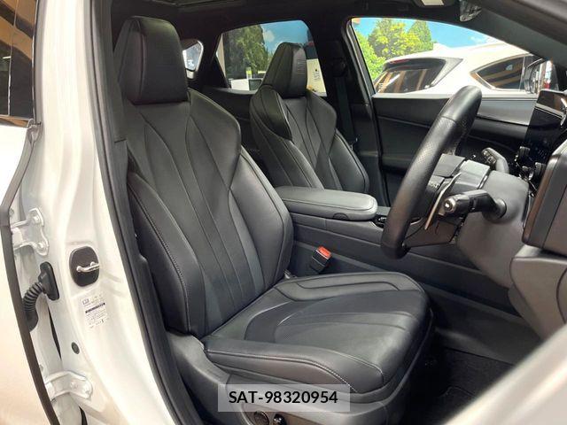Lexus NX 2025-05 8880536-7