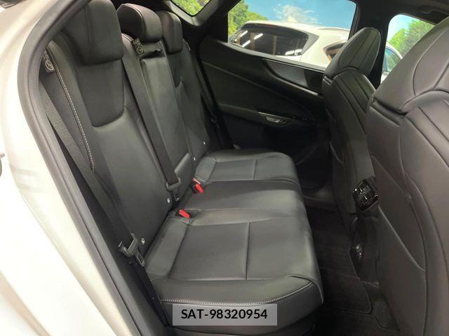 Lexus NX 2025-05 8880536-8