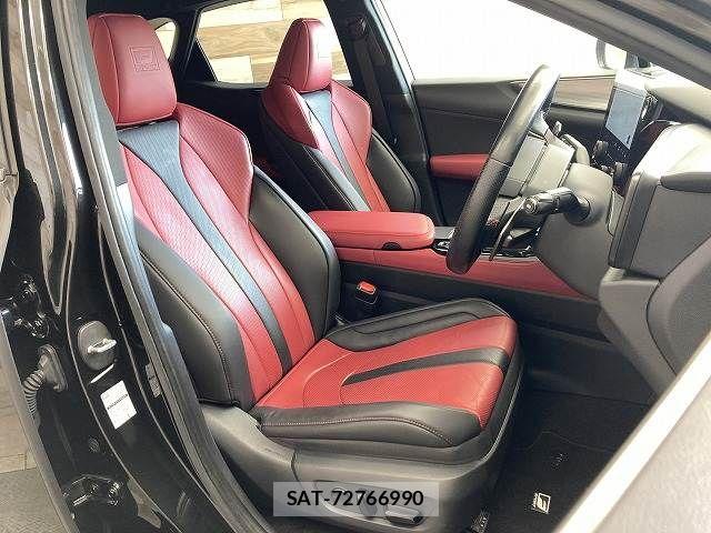 Lexus NX 2022-09 6276722-11