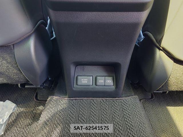 Lexus NX 2023-06 6907806-23