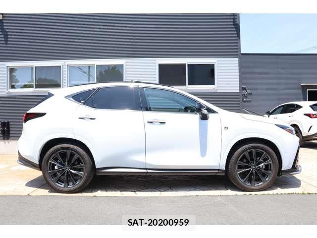 Lexus NX 2024-01 6995161-3