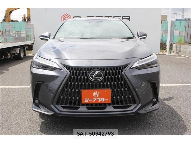 Lexus NX 2022-01 7221093-9