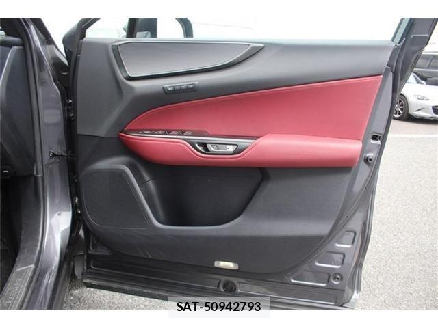Lexus NX 2022-01 7221093-21