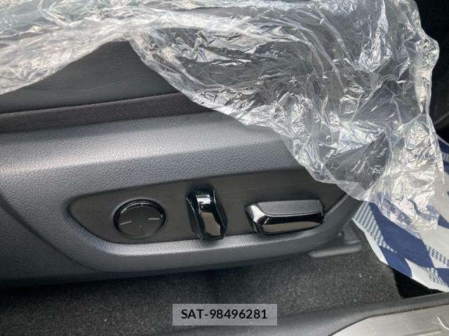 Lexus NX 2022-01 7358543-17