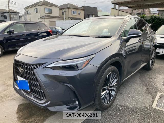 Lexus NX 2022-01 7358543-3