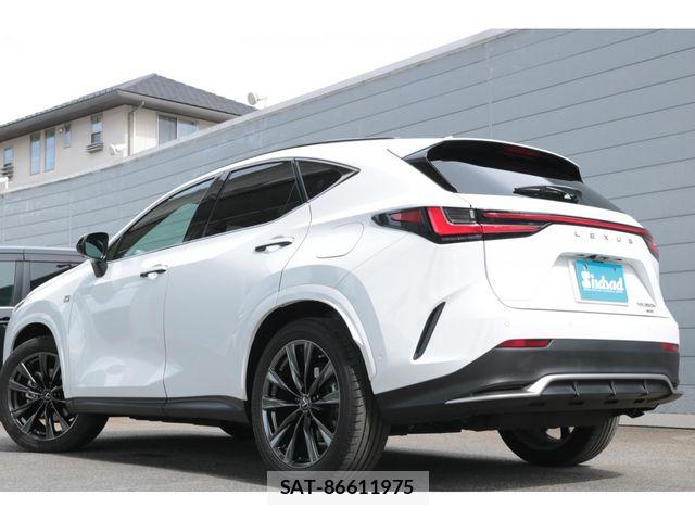 Lexus NX 2023-01 7617714-1