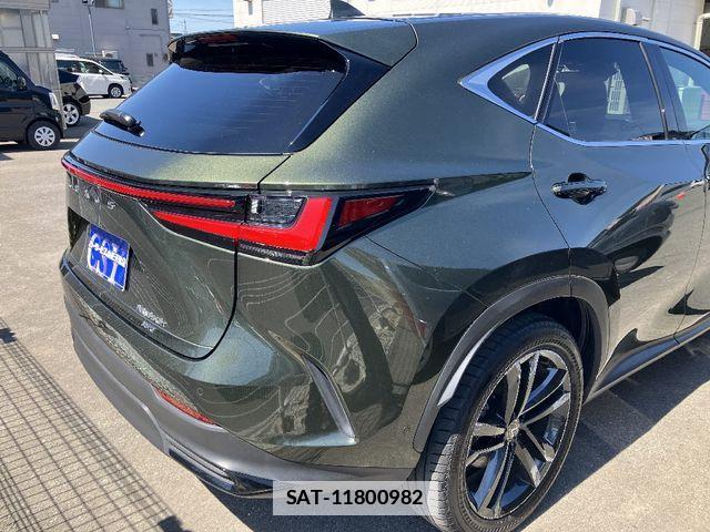 Lexus NX 2023-05 7725163-2