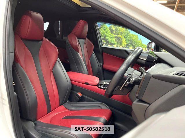 Lexus NX 2023-07 7725157-7