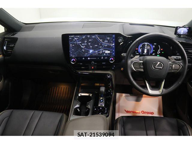 Lexus NX 2024-10 7725156-4