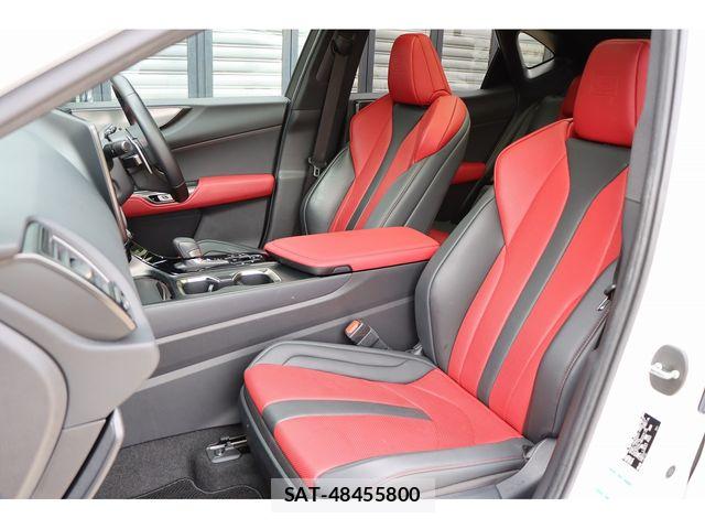 Lexus NX 2022-01 7877441-10