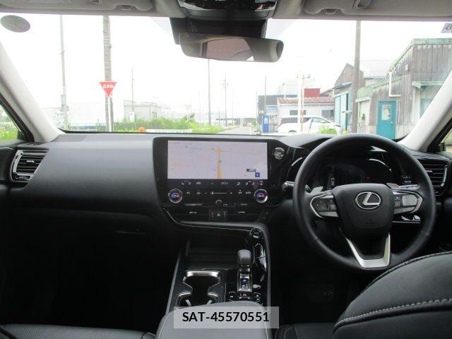 Lexus NX 2025-06 7877437-12