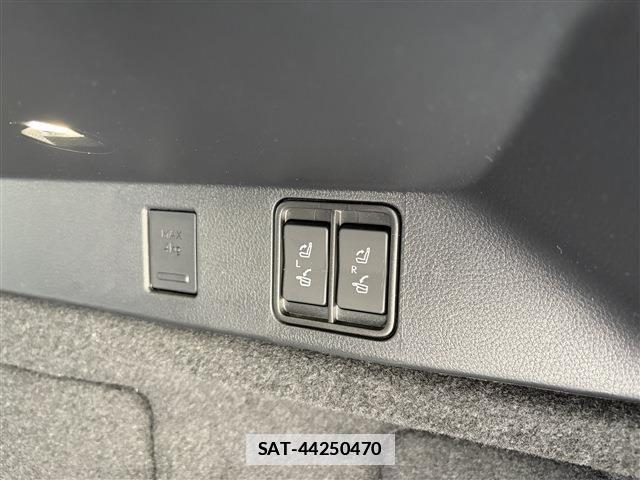 Lexus NX 2023-06 7877438-20