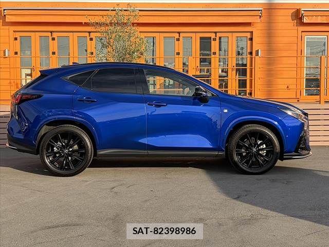 Lexus NX 2021-12 7877440-11