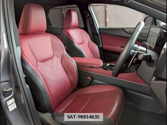 Lexus NX 2024-07 7877436-4