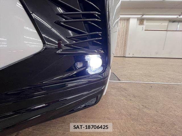 Lexus NX 2023-06 7902870-12