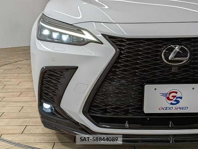 Lexus NX 2023-01 8074376-18
