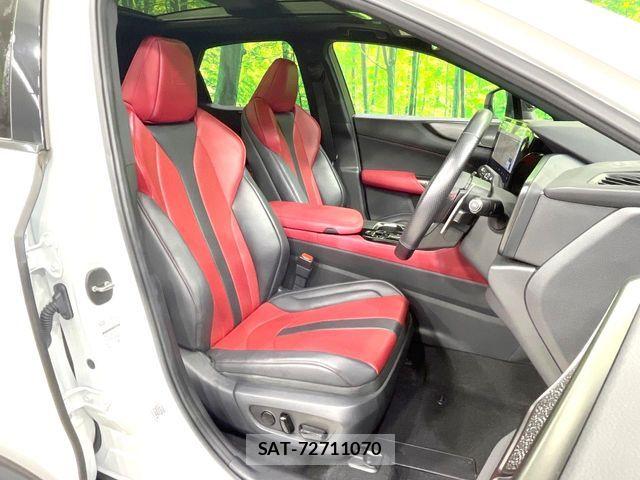 Lexus NX 2022-01 8100182-7