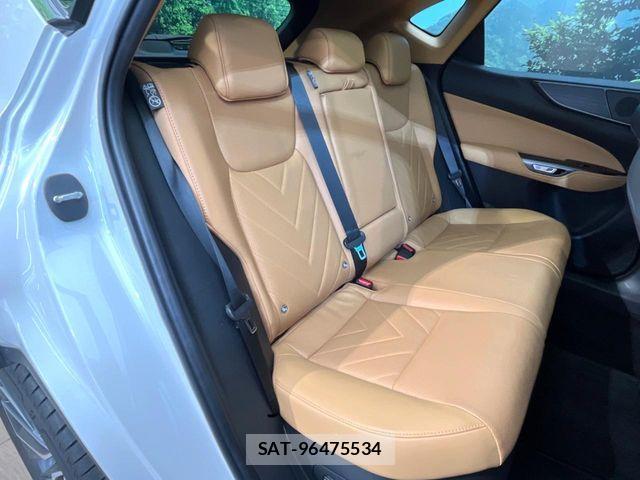 Lexus NX 2023-10 8146080-8